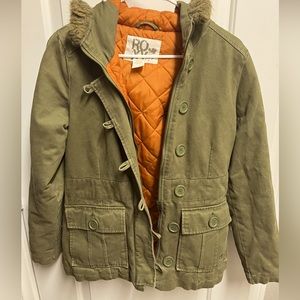 Jacket size M for women.